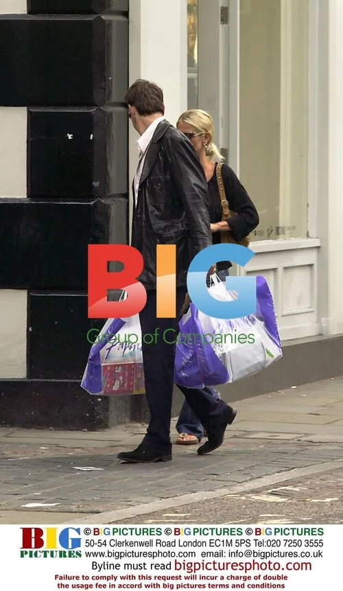 Ulrika Jonsson and Lance Gerrard Wright Shopping