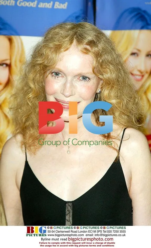 Mia Farrow at 'Le Divorce' Premiere