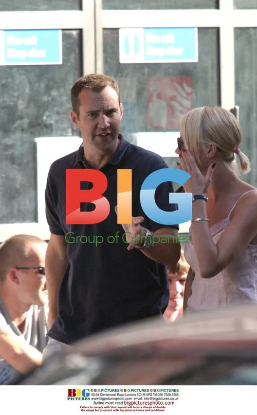 Denise Van Outen and Johnny Vaughn's West London Outing
