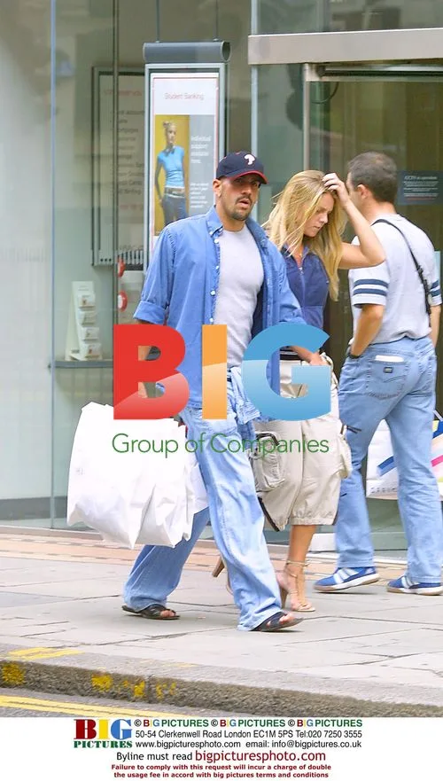 Juan Sebastian Veron Shopping on Sloane Street