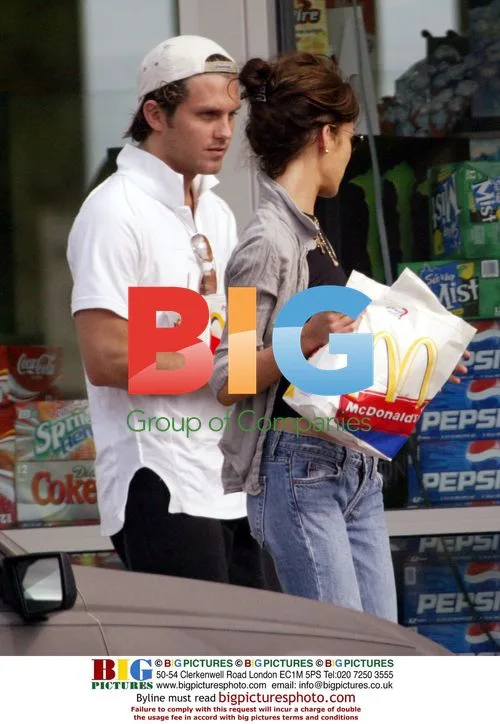 Lara Flynn Boyle with boyfriend at McDonald's