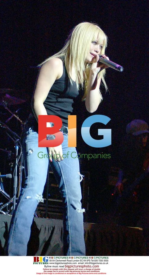 HILARY DUFF performs at sold out NorVa concert
