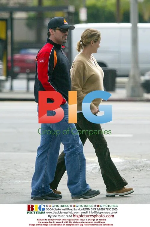 Matt LeBlanc and Pregnant Wife Antique Shopping