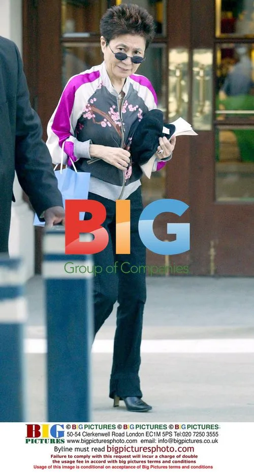 Yoko Ono Shopping in Beverly Hills