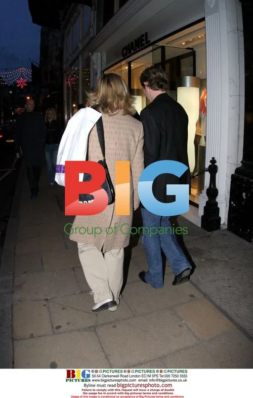 Anthea Turner and Grant Bovey Shopping in Knightsbridge