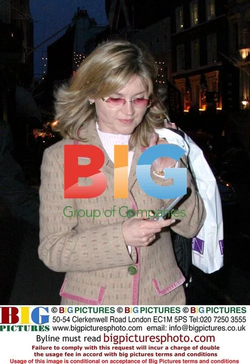 Anthea Turner and Grant Bovey shopping