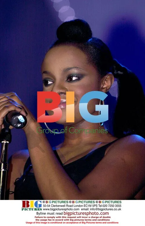 Suga Babes at Capital Fm's Christmas Live 2003