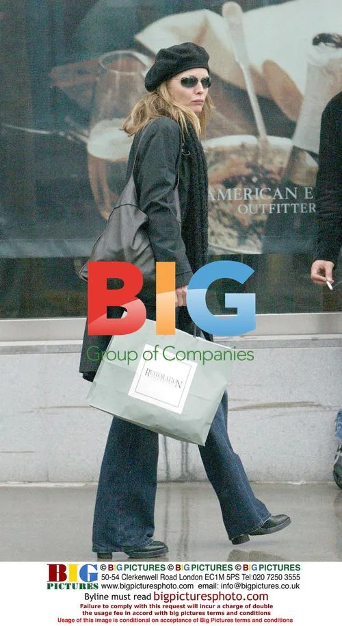 Michael Pfeiffer Christmas Shopping
