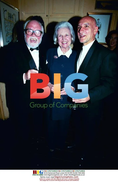 Ben Kingsley and Richard Attenborough at Ceremony