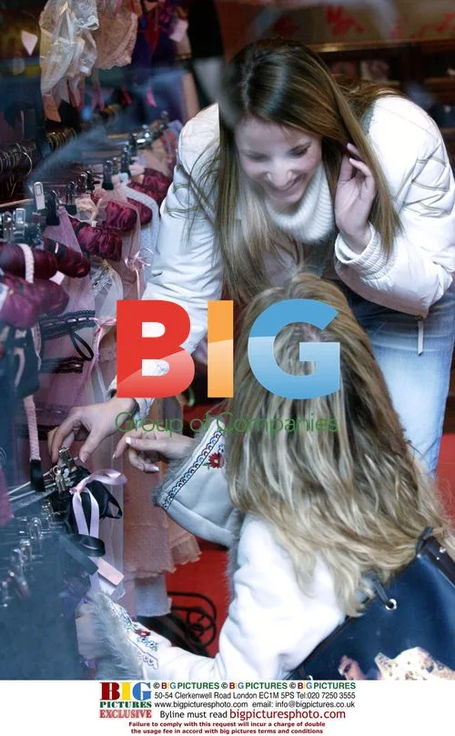 Hayley Evetts and Jessica Garlick Shopping for Underwear