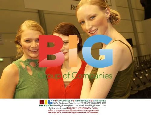 Jodie Judd and Yasmine Guinniss for D&G Beauty