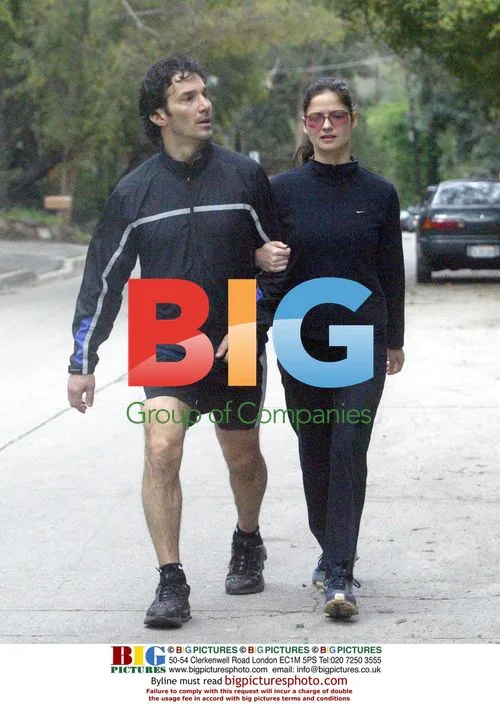 Jill Hennessey and Boyfriend Walk in Hollywood