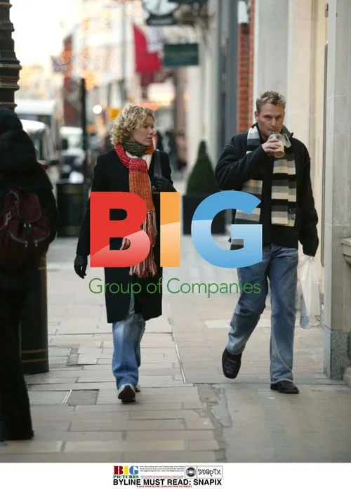 Nell McAndrew Shopping in London