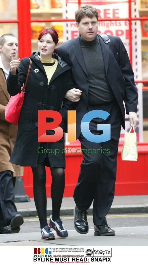 Singer Sophie Ellis-Bextor Spotted Shopping