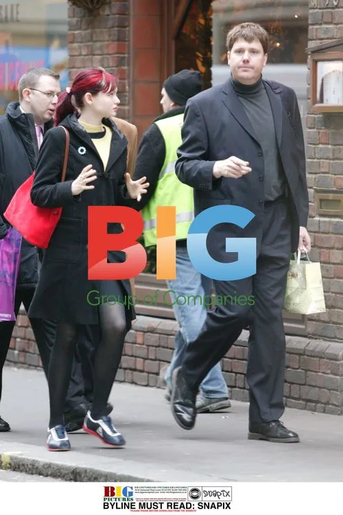 Singer Sophie Ellis-Bextor Shopping in London