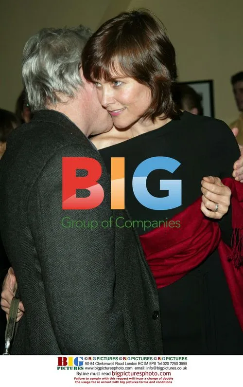 Richard Gere and Carey Lowell at 2002 NYFCC Awards