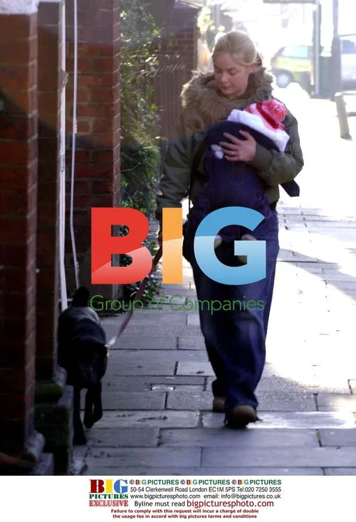 Gail Porter arriving home with daughter and dog