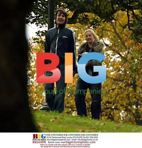 Gail Porter and Dan Hipgrave with newborn