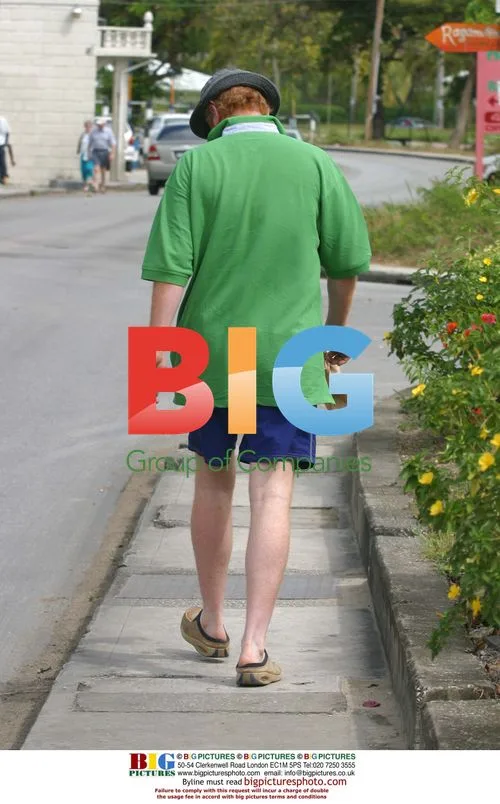 Chris Evans Spotted Out in Sunburn