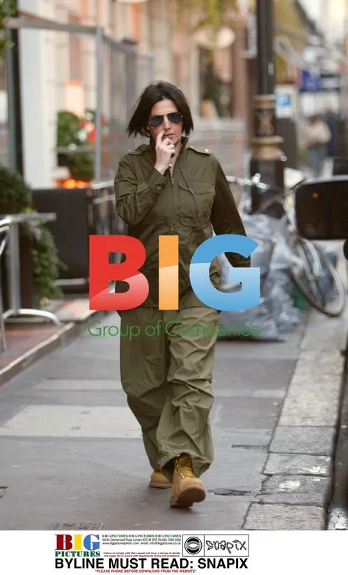 SHARLEEN SPITERI out shopping with daughter MISTY in Mayfair