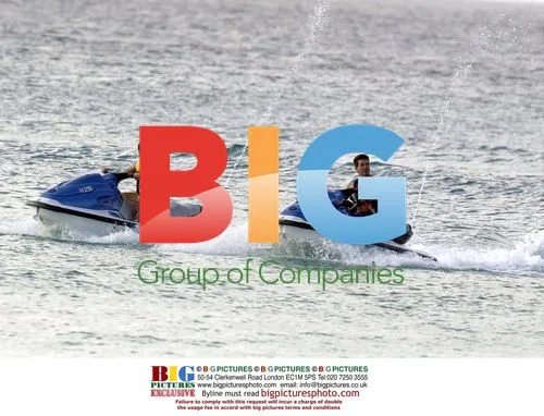 Ryan Seacrest and Simon Cowell Jet Ski Race