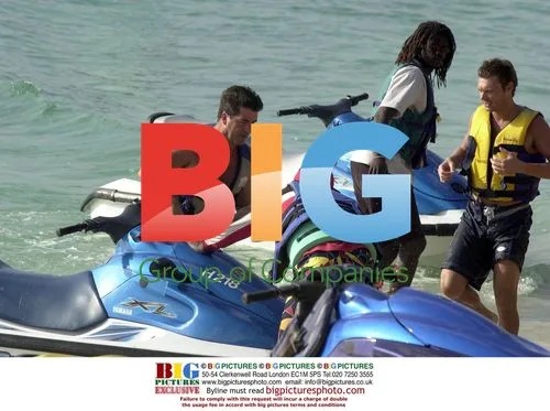 Ryan Seacrest and Simon Cowell Jet Ski Race