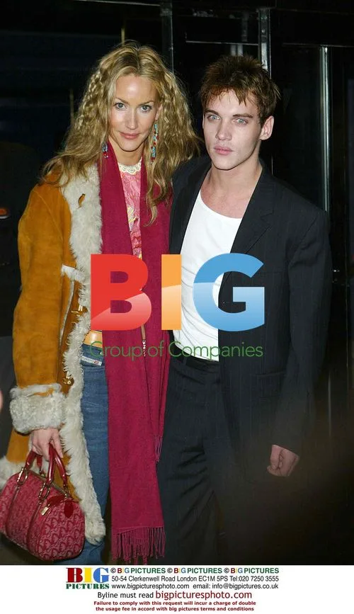 Lisa Butcher and Jonathan Rhys Meyers at "About Schmidt" Premiere