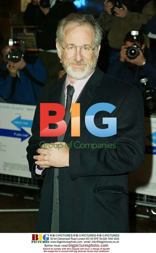 Steven Spielberg at "Catch Me If You Can" premiere