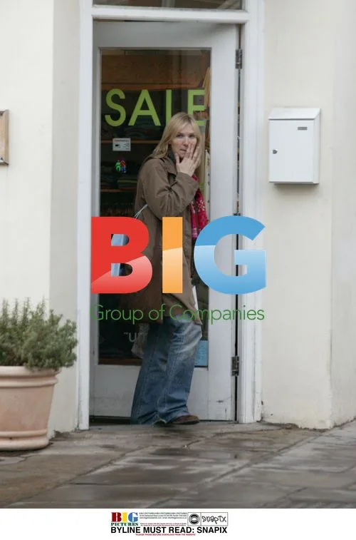 Jo Whiley Shopping in North London