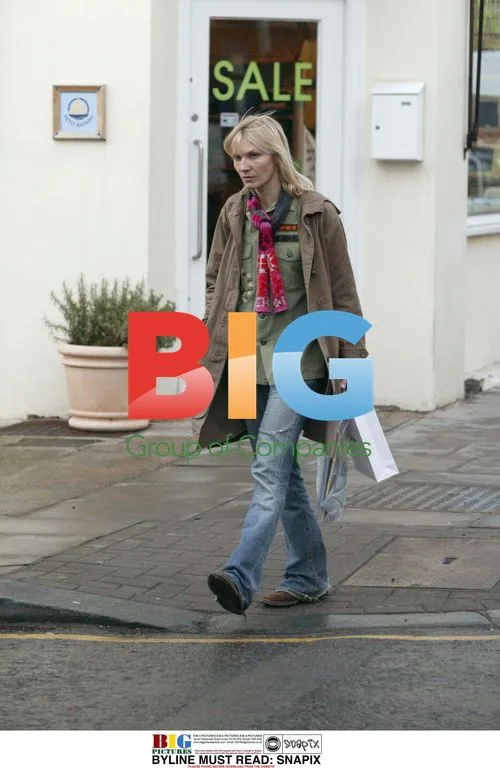 Jo Whiley Shopping in North London