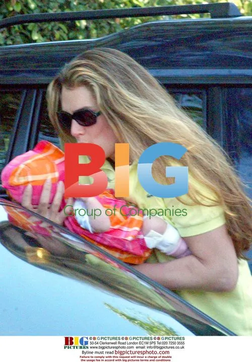 Brooke Shields out with daughter in Santa Monica