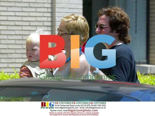 Sharon Stone Goes Shopping