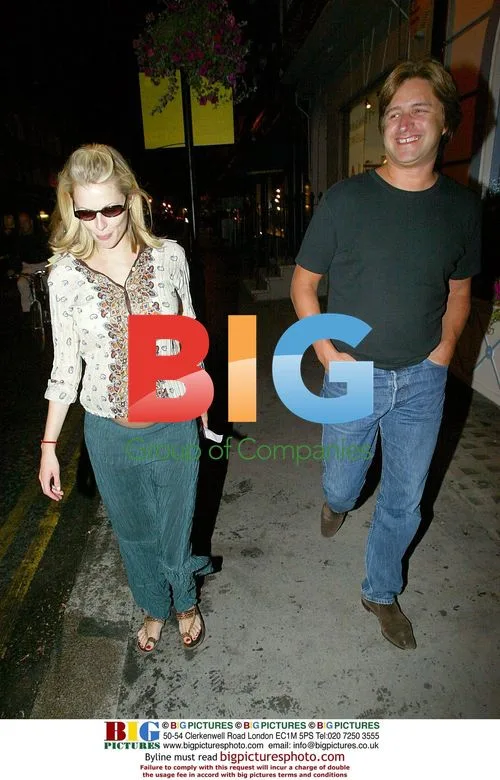 Pregnant TV Presenter Donna Air in Knightsbridge