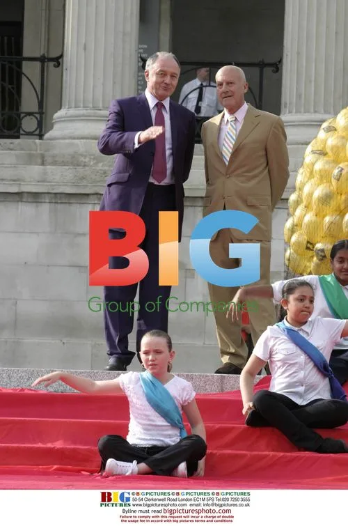 Ken Livingstone and Sir Norman Foster at Trafalger Square