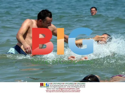 Toby Anstis Enjoys Mediterranean Getaway