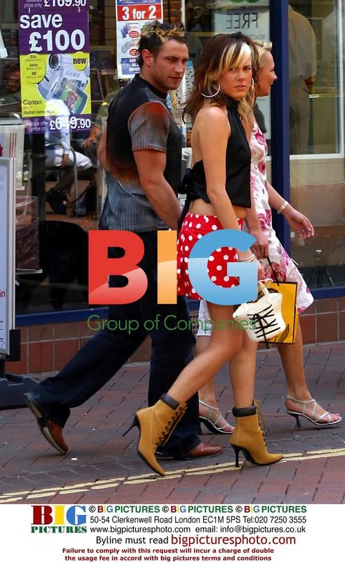 Melanie and boyfriend Jonathan out in Aylesbury