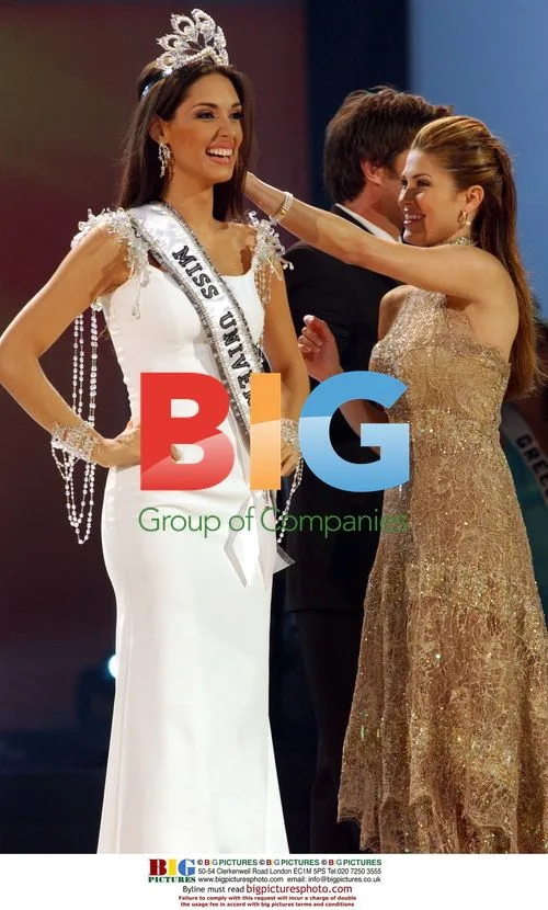 Newly Crowned Miss Universe 2003