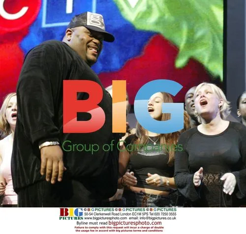 Ruben Studdard performs at Princess of Wales Theatre
