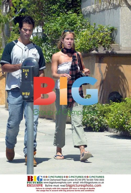 Christina Applegate Shopping in Malibu