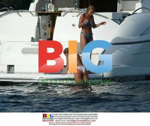 Actresses Relax on Yacht in France