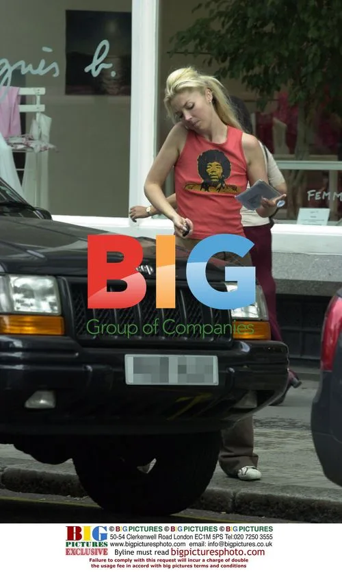 Tamara Beckwith Receives Parking Ticket