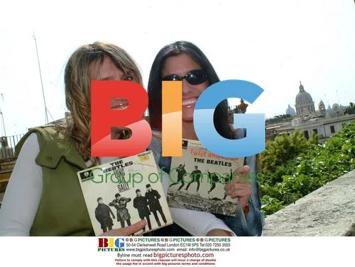 Sisters Pose Outside Colosseum After Stealing McCartney's Diary