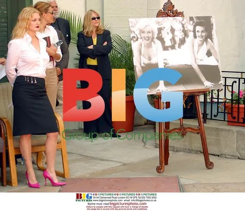 Drew Barrymore dedicates fountain to Hollygrove Children's Home
