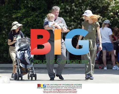 Laura Dern and family at LA Zoo