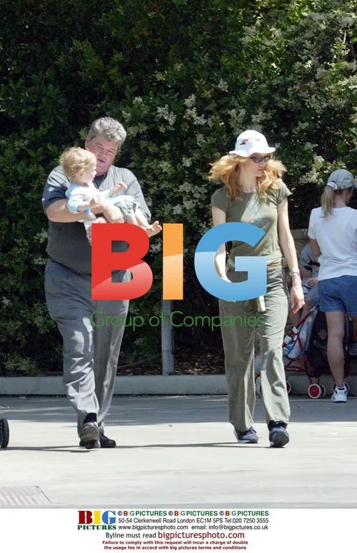 Laura Dern at Los Angeles Zoo