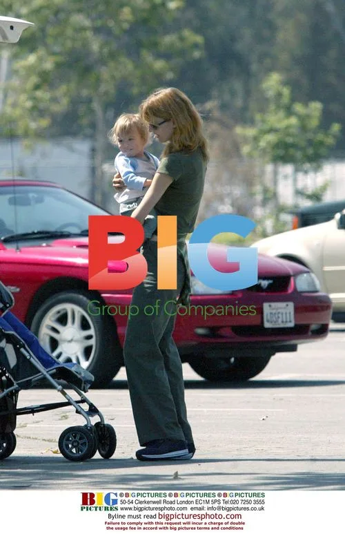 Laura Dern and son at LA Zoo