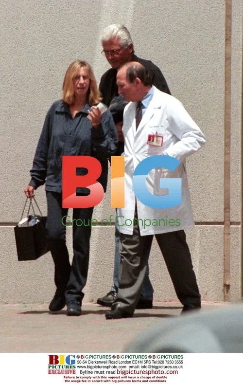 Barbra Streisand leaves medical center
