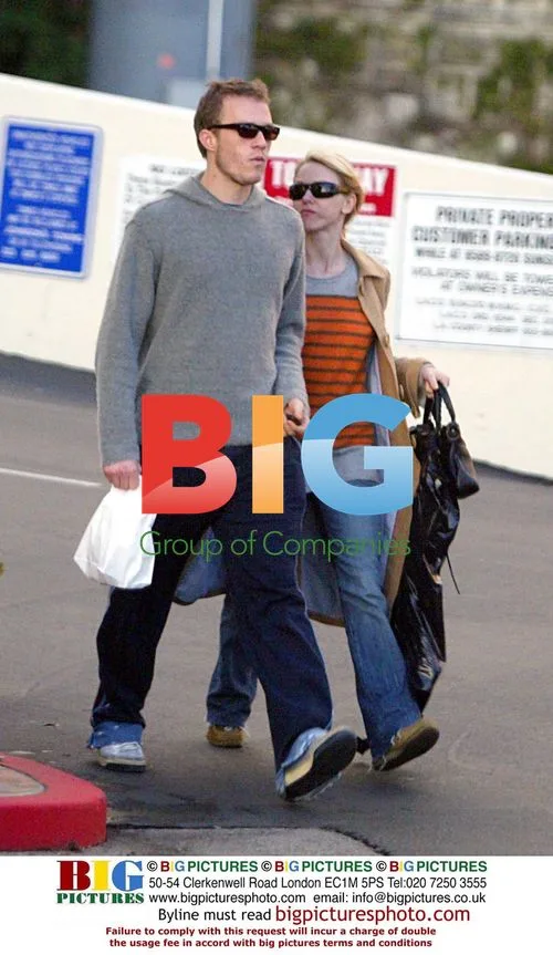 Heath Ledger and Niomi Watts house hunting