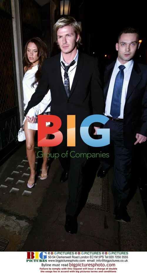 Beckhams Enjoy Night Out at The Ivy