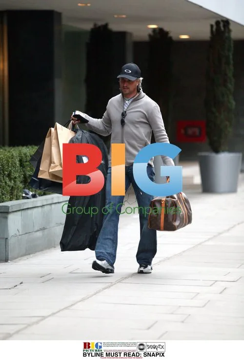 David Ginola Out Shopping in London